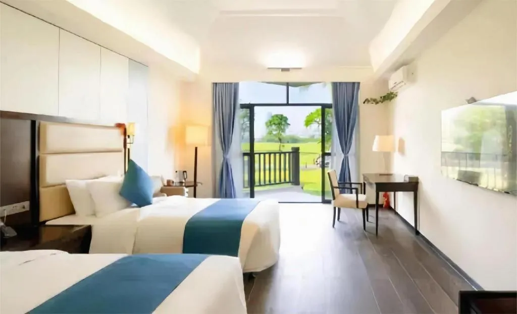 Bed in Zhuhai Golden Gulf Golf Glub