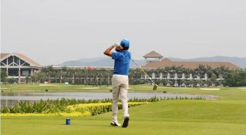 Zhuhai Golden Gulf Golf Glub