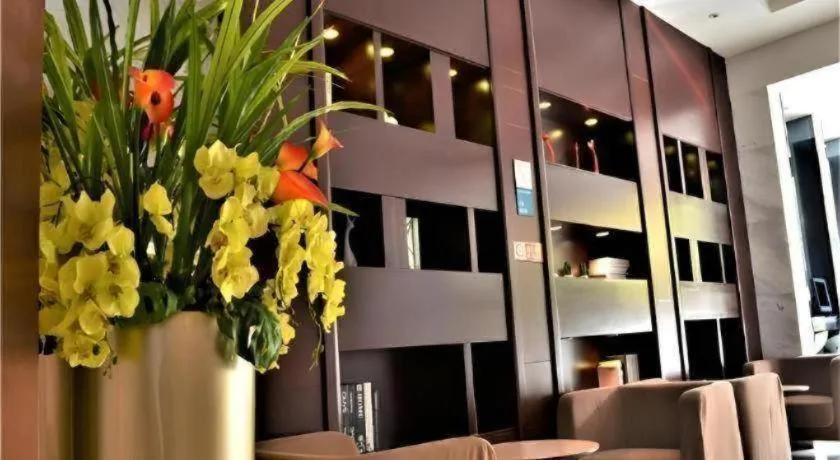 City Comfort Inn Yichang Gezhouba CBD Shopping Center