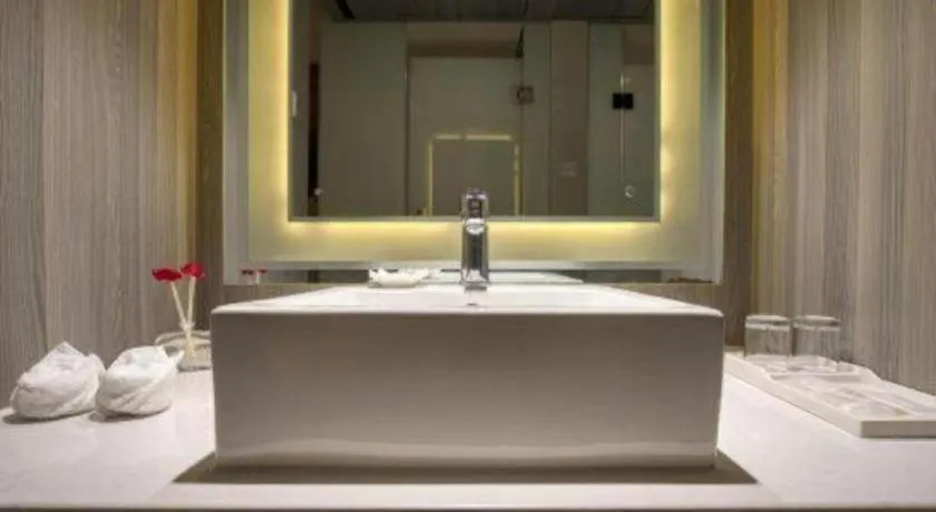 Jinjiang Metropolo Hotel - Qingdao Chengyang District Government