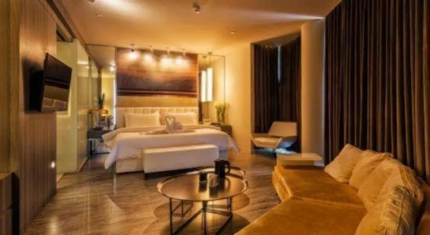 Bed in Jinjiang Metropolo Hotel - Qingdao Chengyang District Government