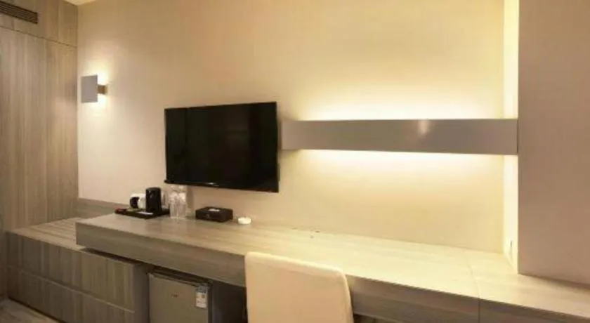 Jinjiang Metropolo Hotel - Qingdao Chengyang District Government