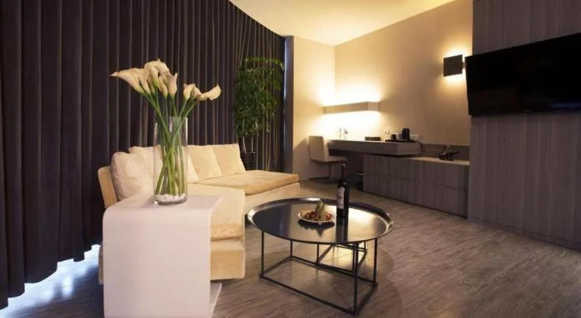 Jinjiang Metropolo Hotel - Qingdao Chengyang District Government