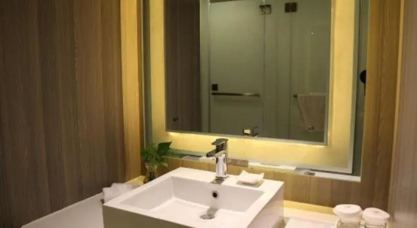 Jinjiang Metropolo Hotel - Qingdao Chengyang District Government