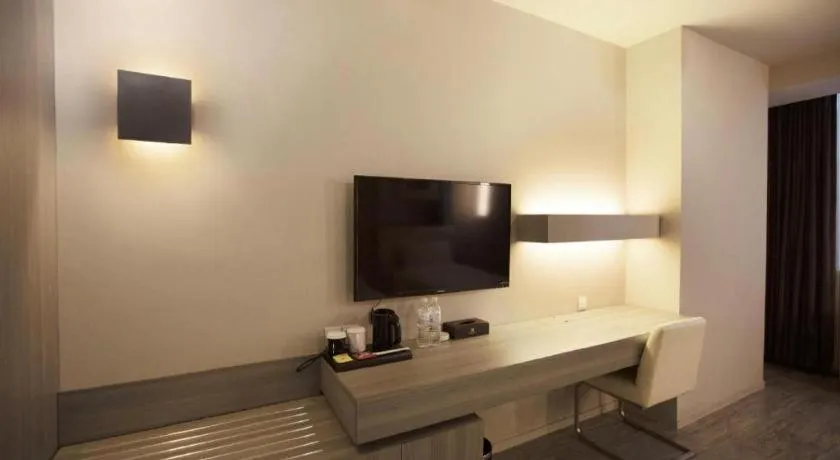 Jinjiang Metropolo Hotel - Qingdao Chengyang District Government