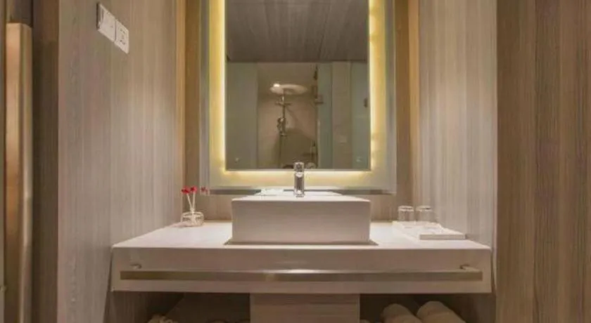 Jinjiang Metropolo Hotel - Qingdao Chengyang District Government