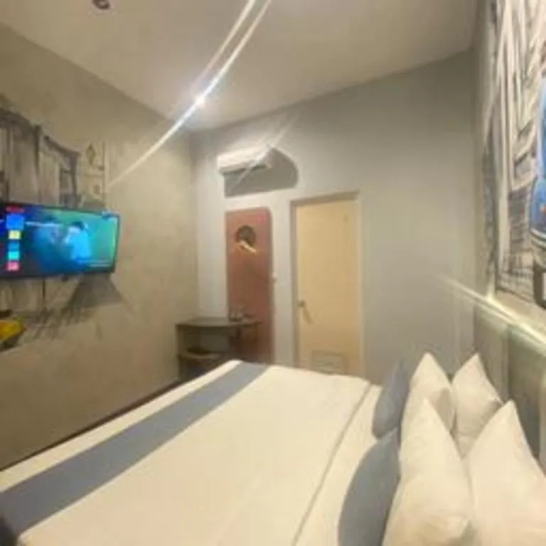 Bed in Hotel Pantes Semarang