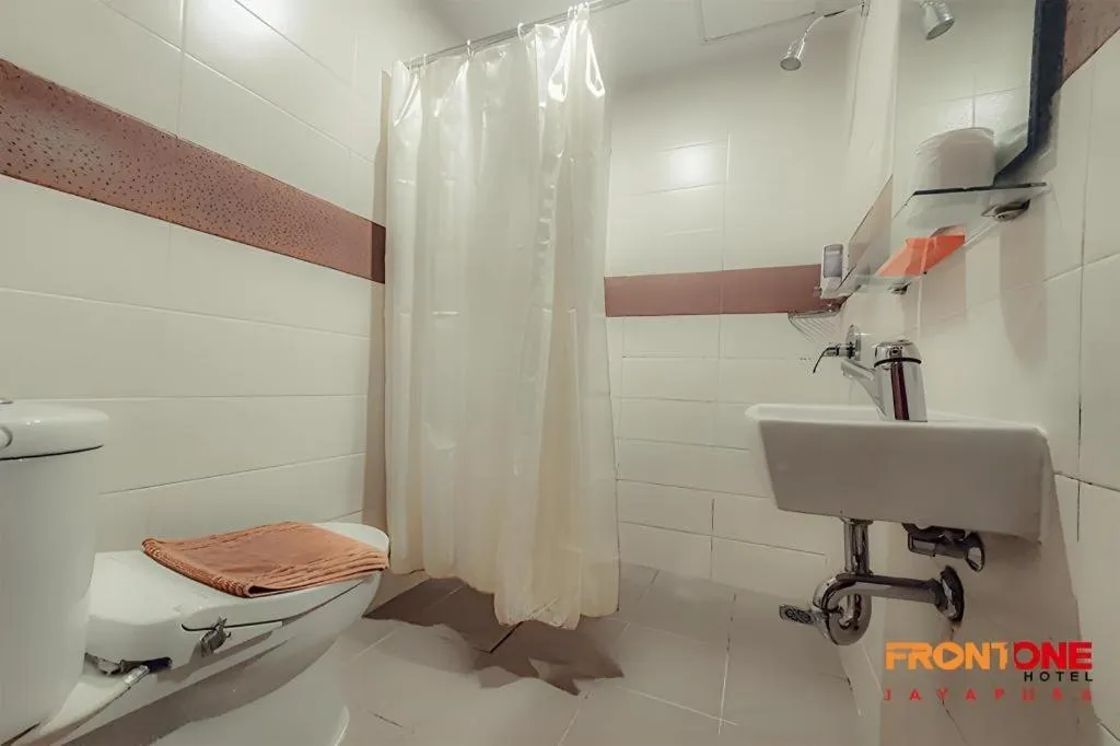 Front One Hotel Jayapura