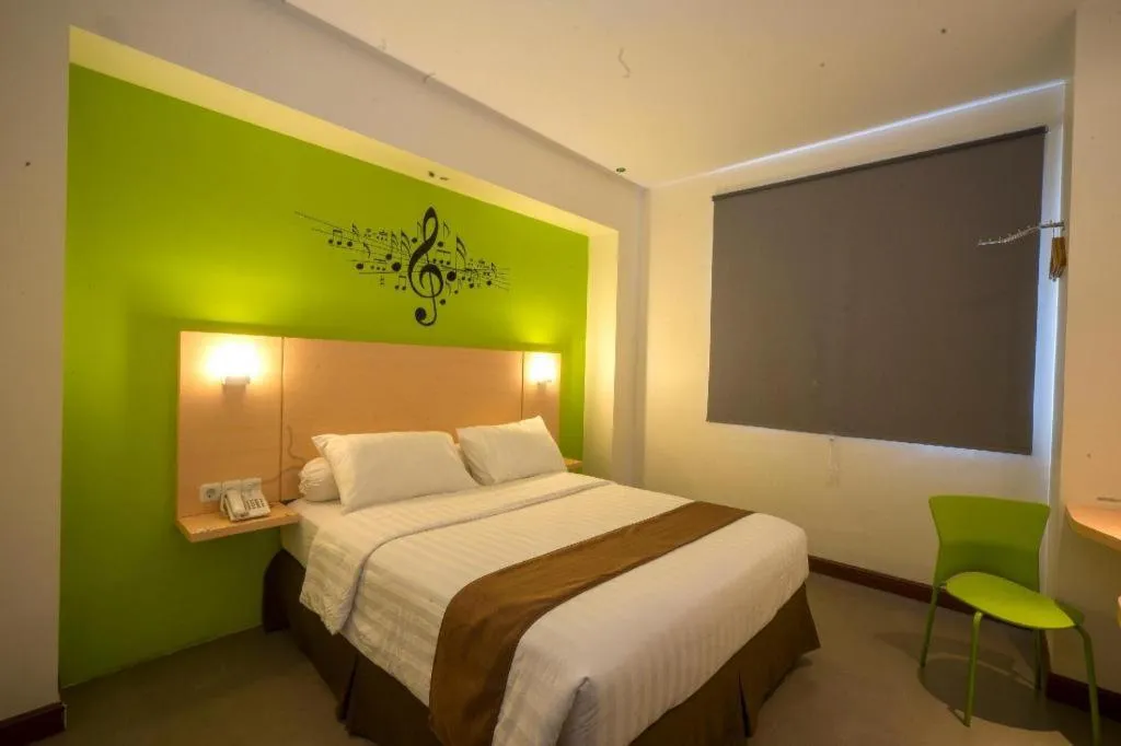 Front One Hotel Jayapura