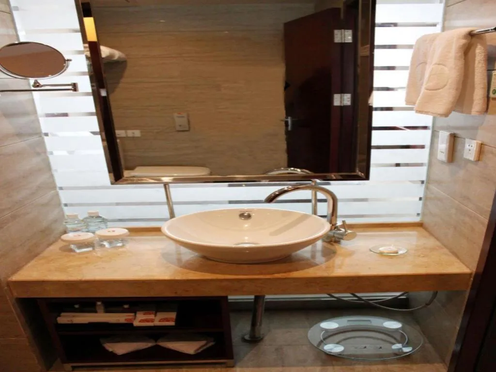 Pingyao Fengyan Jianguo Hotel