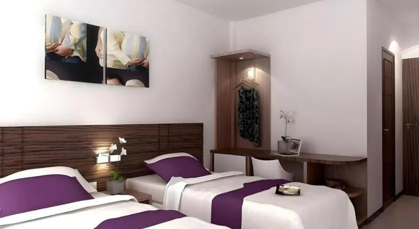 Bed in Amantis Hotel