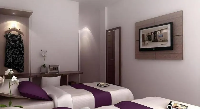 Bed in Amantis Hotel