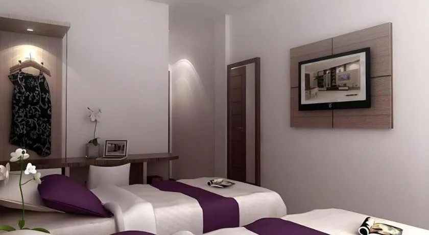 Bed in Amantis Hotel