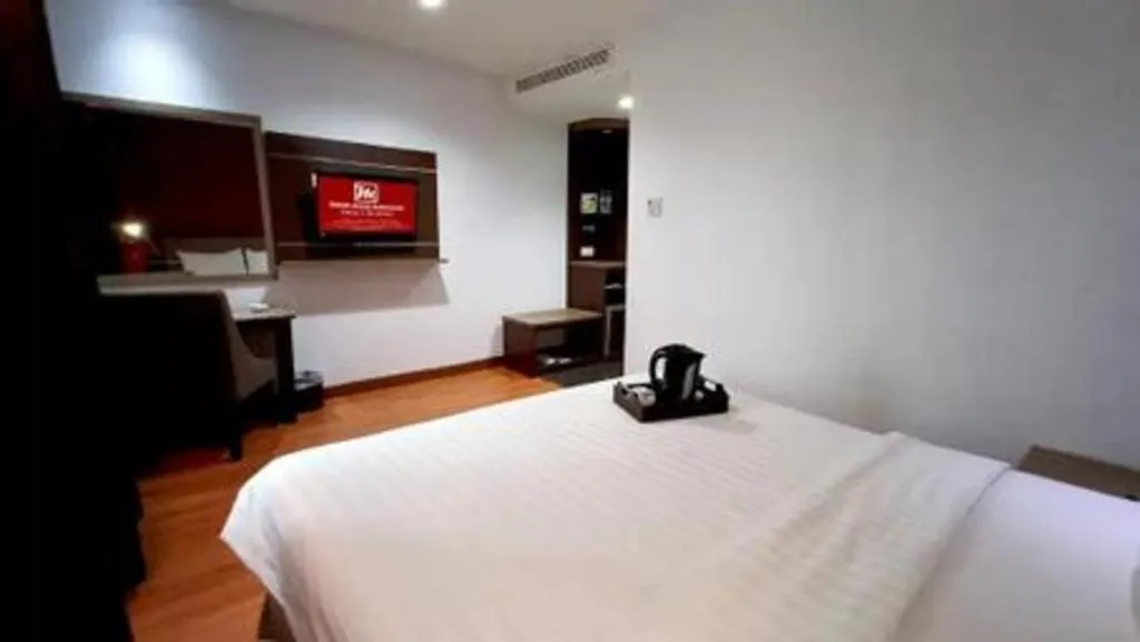 Bed in D Maleo Hotel Makassar