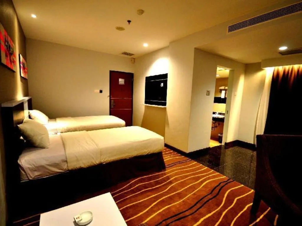 Bed in D Maleo Hotel Makassar