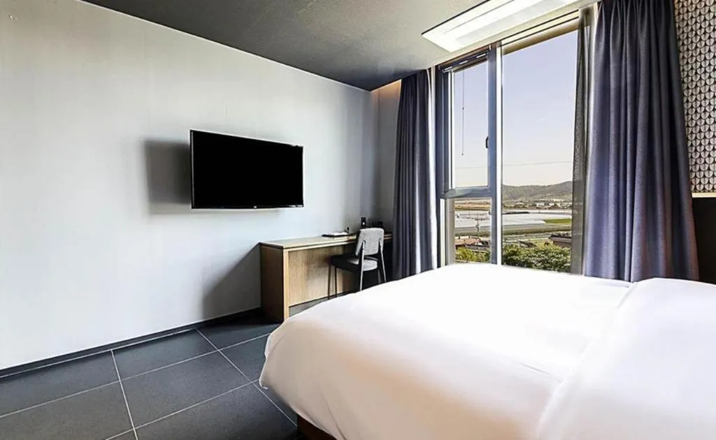 Bed in Gimhae Perfect Hotel