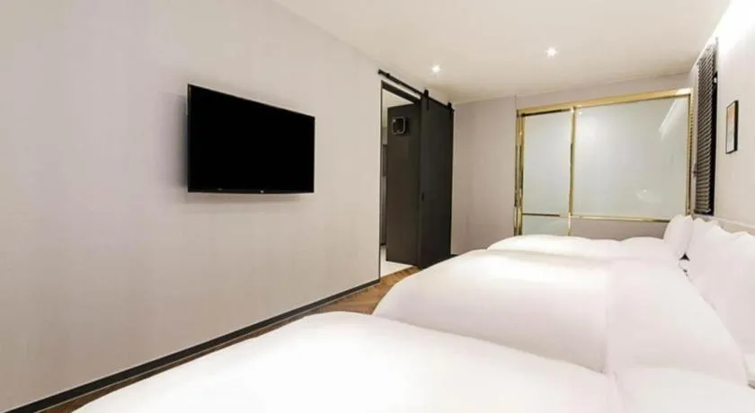 Bed in Gimhae Perfect Hotel