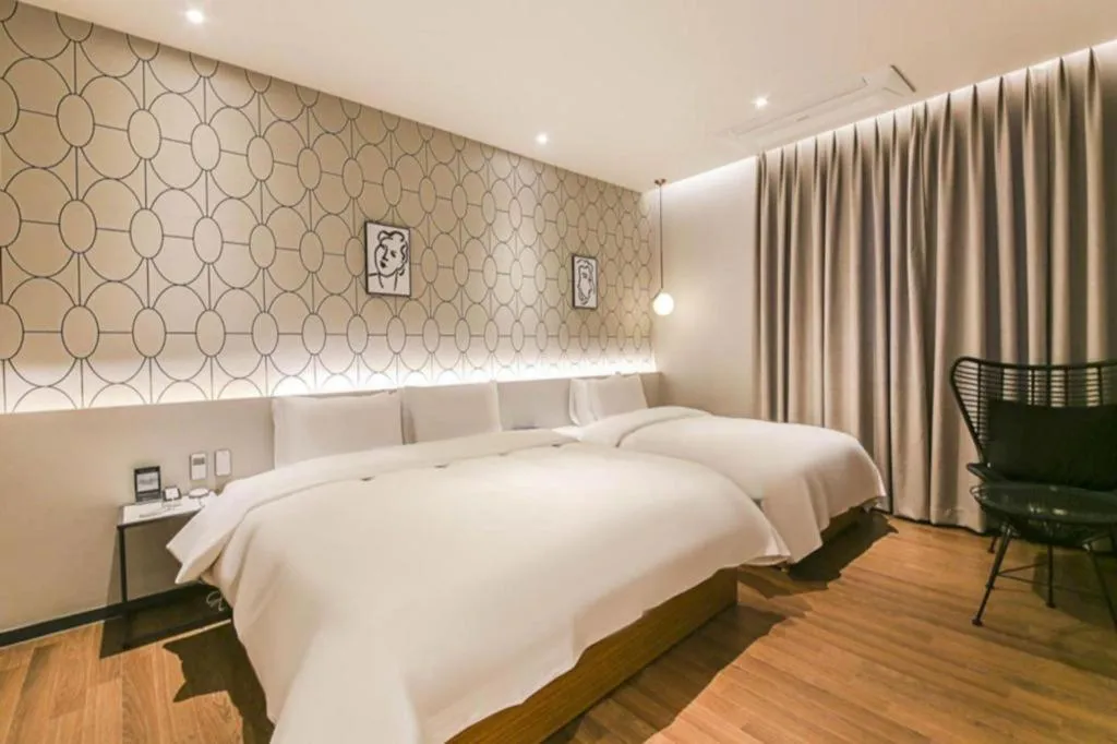 Bed in Gimhae Perfect Hotel