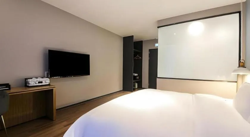 Bed in Gimhae Perfect Hotel