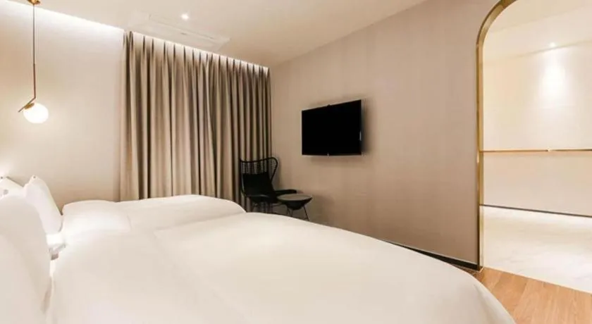 Bed in Gimhae Perfect Hotel