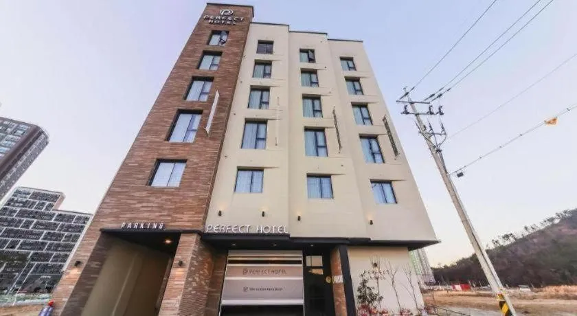 Gimhae Perfect Hotel