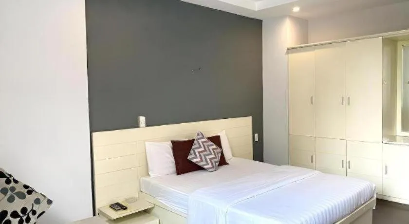 Bed in Mi Linh Hotel