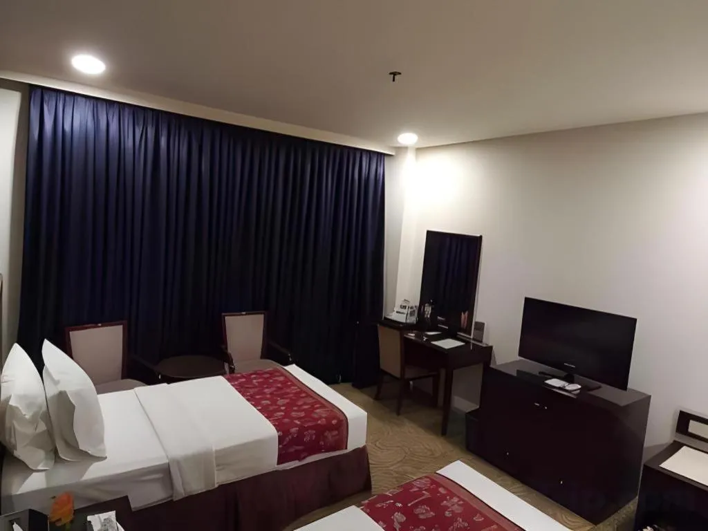 Bed in Narita Classic Hotel