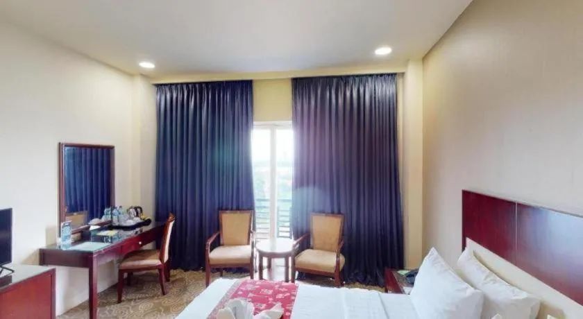 Bed in Narita Classic Hotel