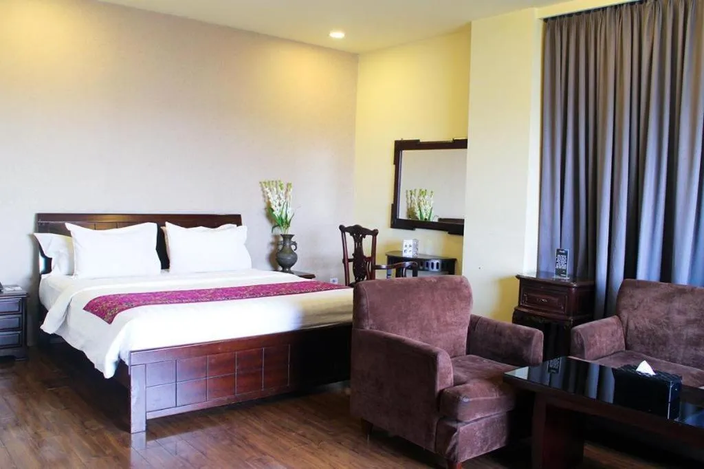 Bed in Narita Classic Hotel