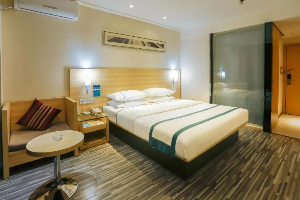 Bed in City Comfort Inn Nanning Railway Station