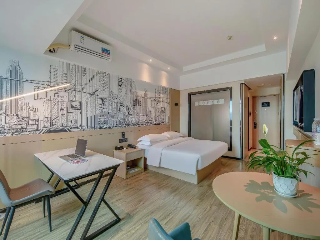 Bed in City Comfort Inn Nanning Railway Station Guangxi University