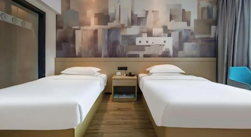 Bed in City Comfort Inn Nanning Railway Station Guangxi University