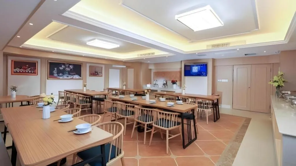 Vienna Hotel Yunnan Chunrong Street Qicai Yunan