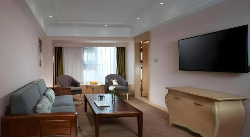 Vienna Hotel Yunnan Chunrong Street Qicai Yunan