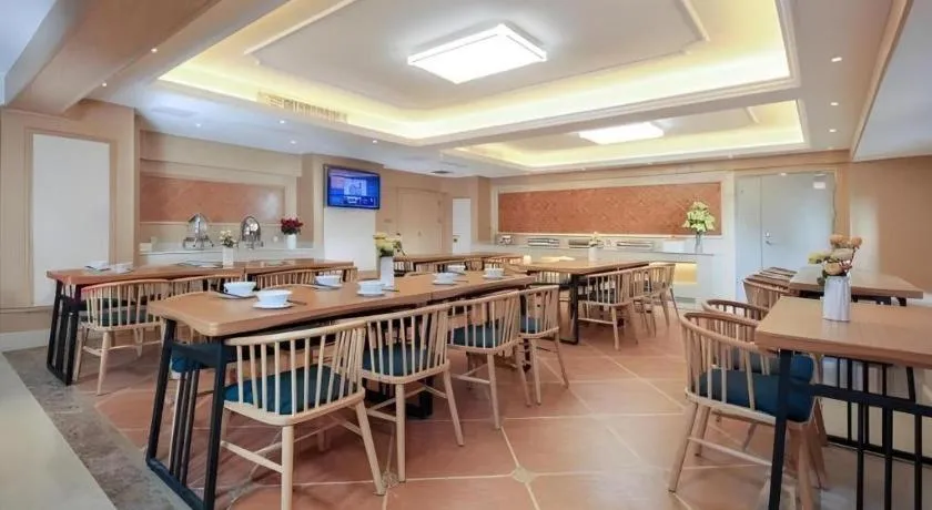 Vienna Hotel Yunnan Chunrong Street Qicai Yunan