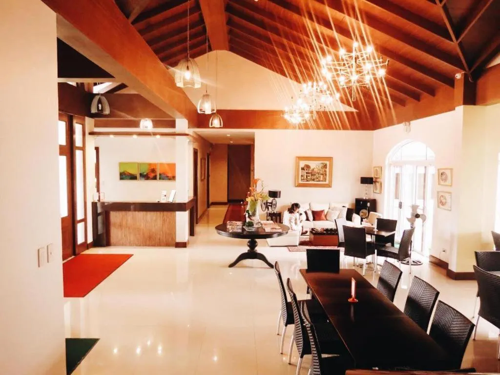 Country Chateau Hotel