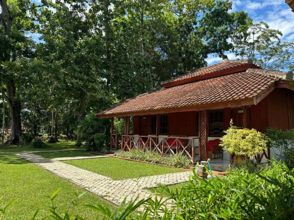 Satwa Elephant Eco Lodge