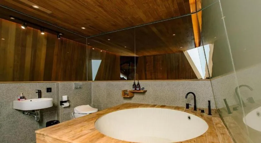 Blackbird Hotel Bandung