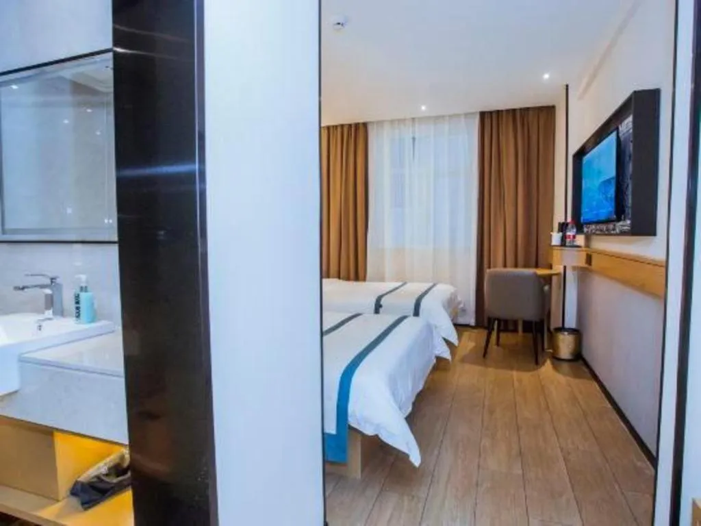 Bed in City Comfort Inn Sanya Sanya Bay Walking Street