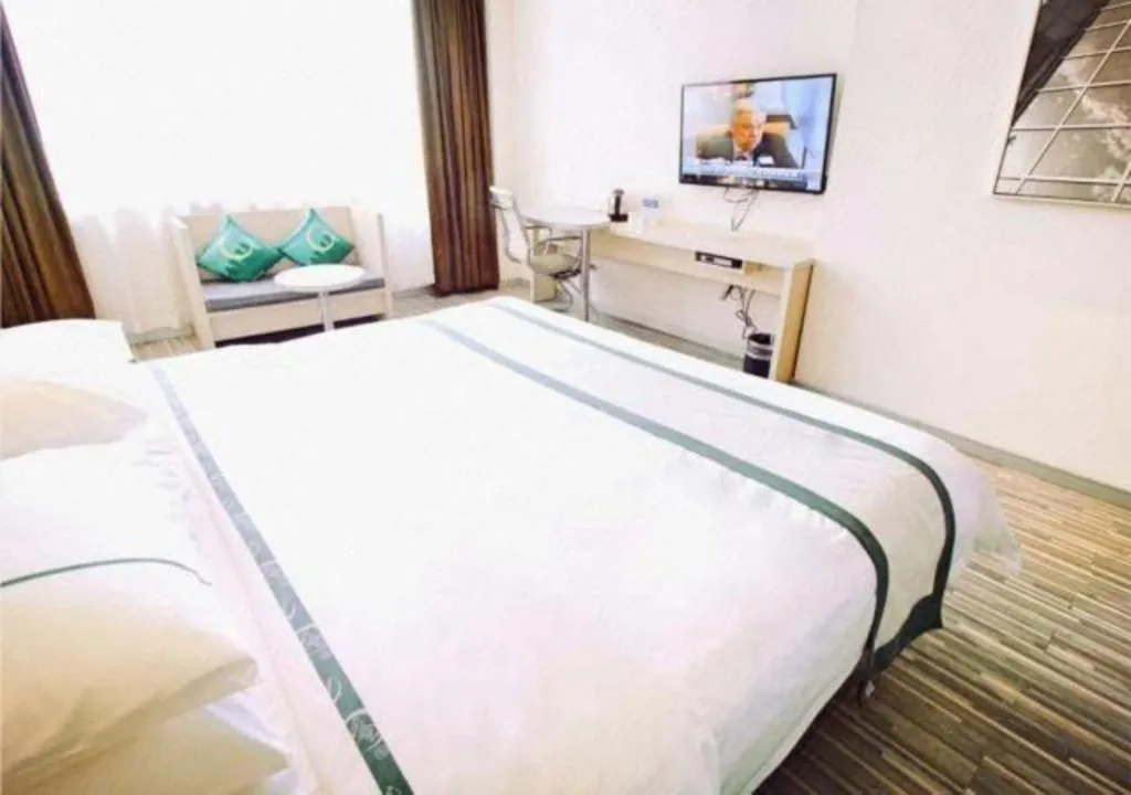 Bed in City Comfort Inn Wuhan Huangpu