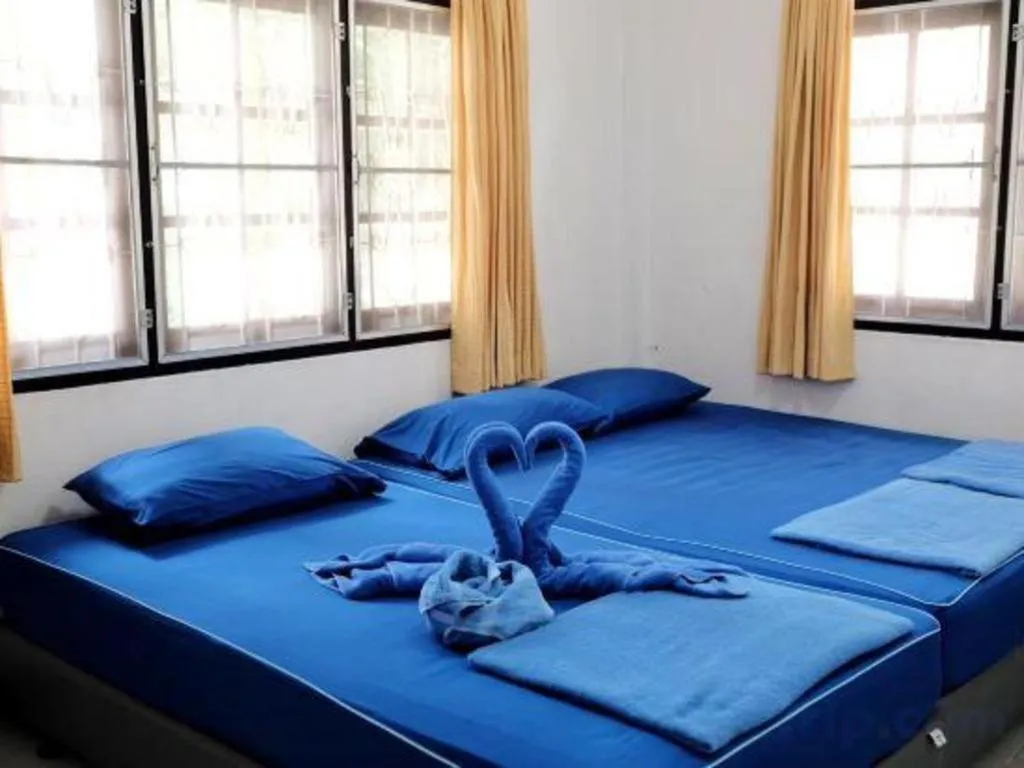 Bed in Paisiri Hotel