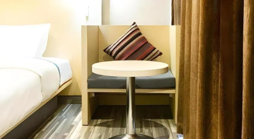 Bed in City Comfort Inn Guiping Xishan