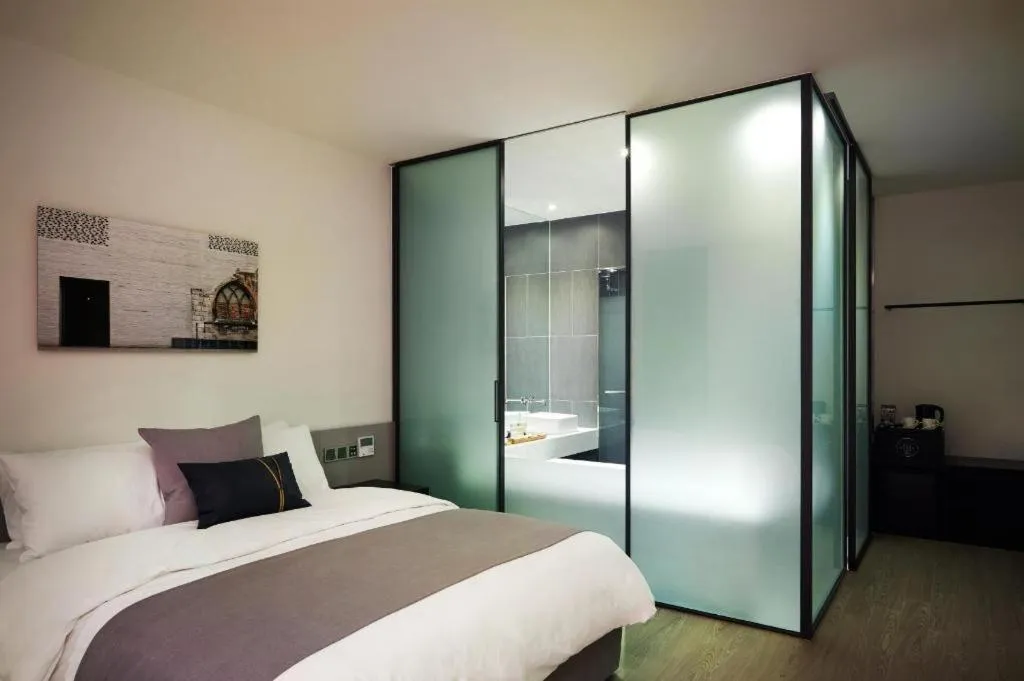 Bed in The Classic by Hotelone