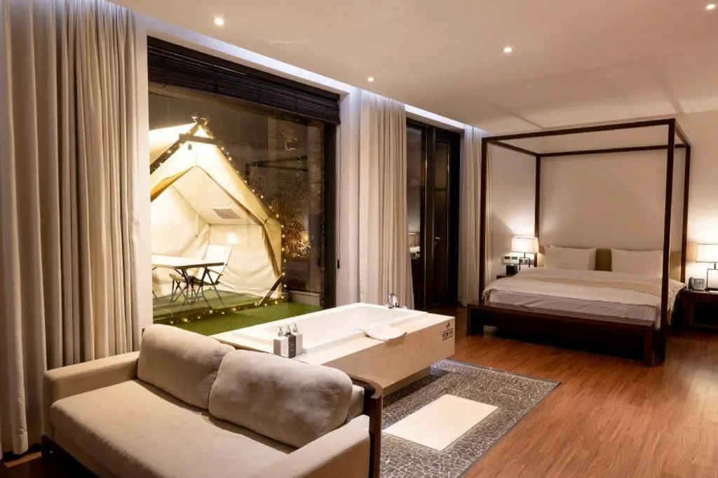 Bed in The Classic by Hotelone