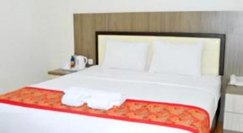 Bed in Grant Hotel Subang