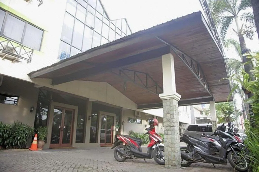 Hotel Augusta Jakarta