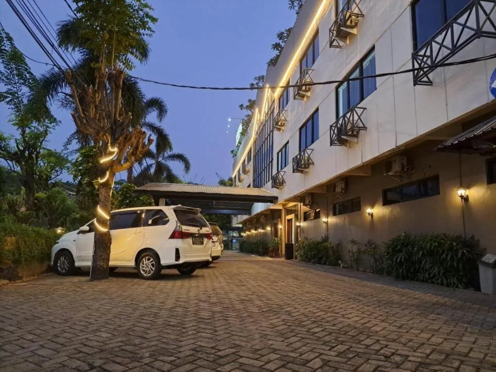 Hotel Augusta Jakarta