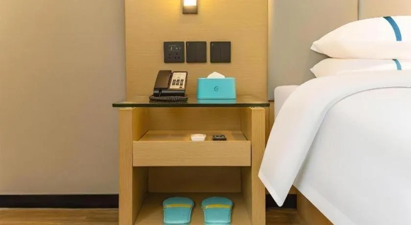 Bed in City Comfort Inn Dangtu High Speed East Railway Station RT-Mart