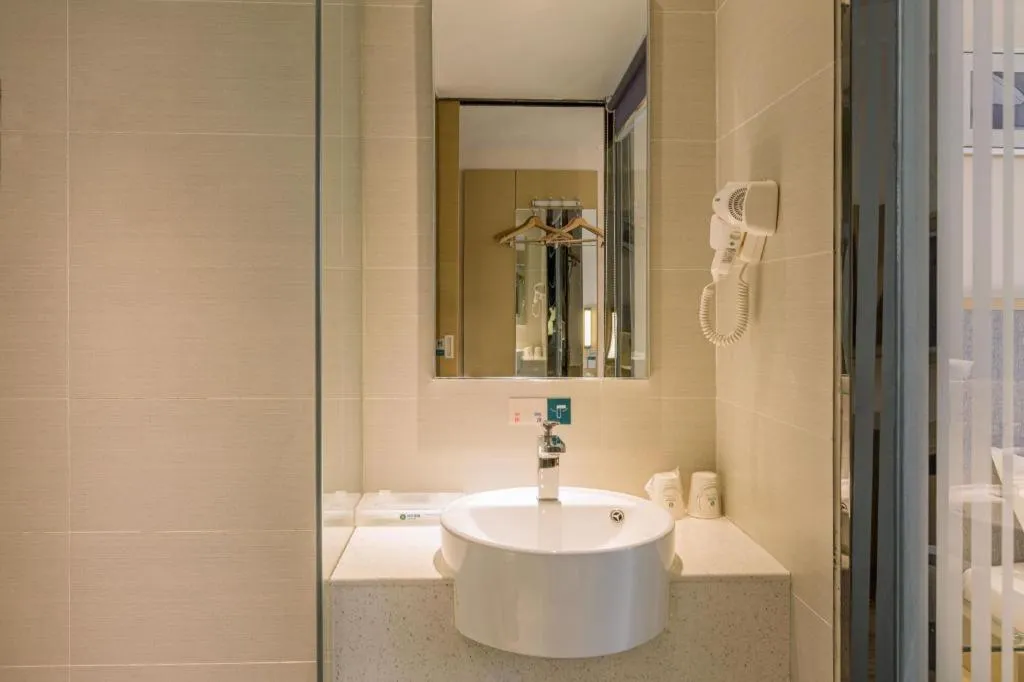 City Comfort Inn Dangtu High Speed East Railway Station RT-Mart