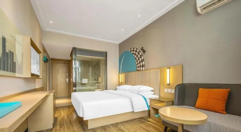 Bed in City Comfort Inn Dangtu High Speed East Railway Station RT-Mart